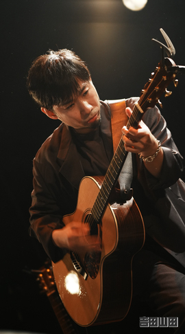 2025年3月16日＜吉田山田Tour2025 -THE BEST-＞＠静岡・浜松窓枠
